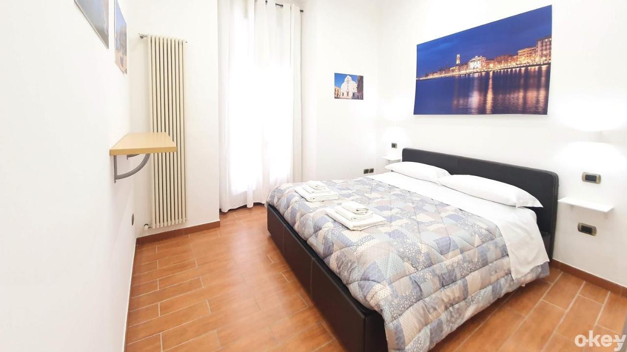 Dimora Donna Vittoria - Bari Vecchia Appartement Buitenkant foto